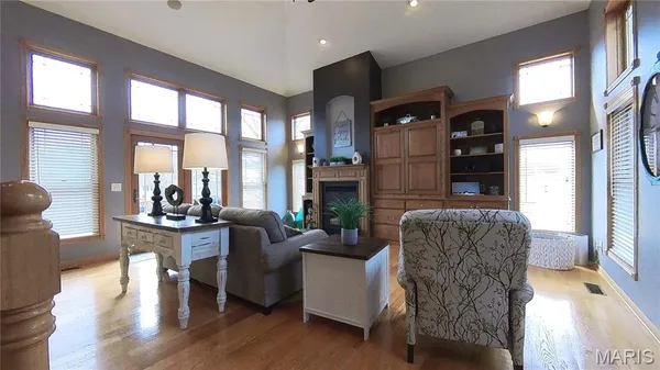 $545,000 | 610 Oak Park Boulevard, West Plains, MO 65775