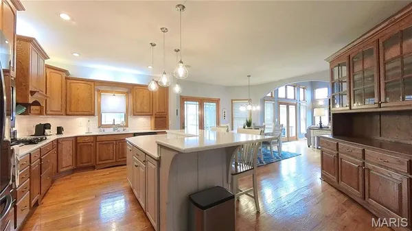 $545,000 | 610 Oak Park Boulevard, West Plains, MO 65775