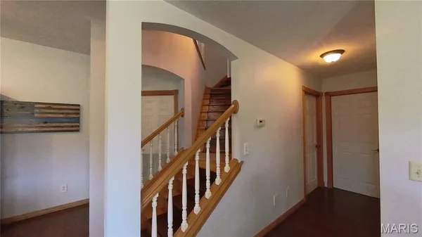 $545,000 | 610 Oak Park Boulevard, West Plains, MO 65775