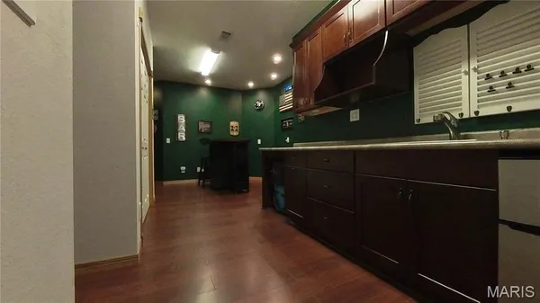 $545,000 | 610 Oak Park Boulevard, West Plains, MO 65775