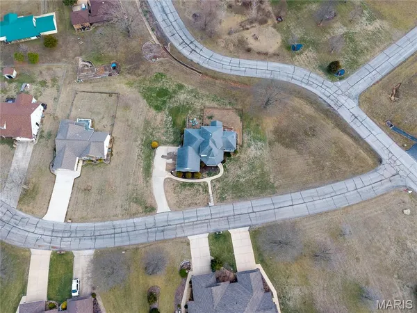 $545,000 | 610 Oak Park Boulevard, West Plains, MO 65775