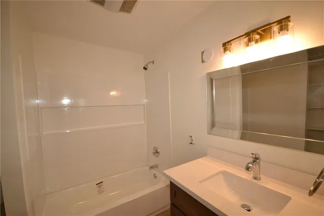 $1,350 | 560 Highway 628, Laplace, LA 70068