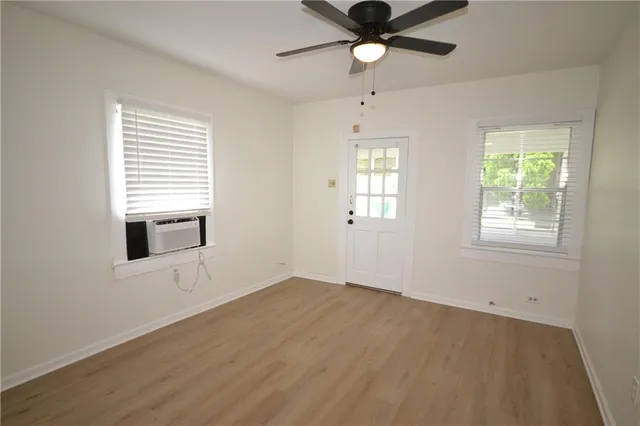 $1,350 | 560 Highway 628, Laplace, LA 70068