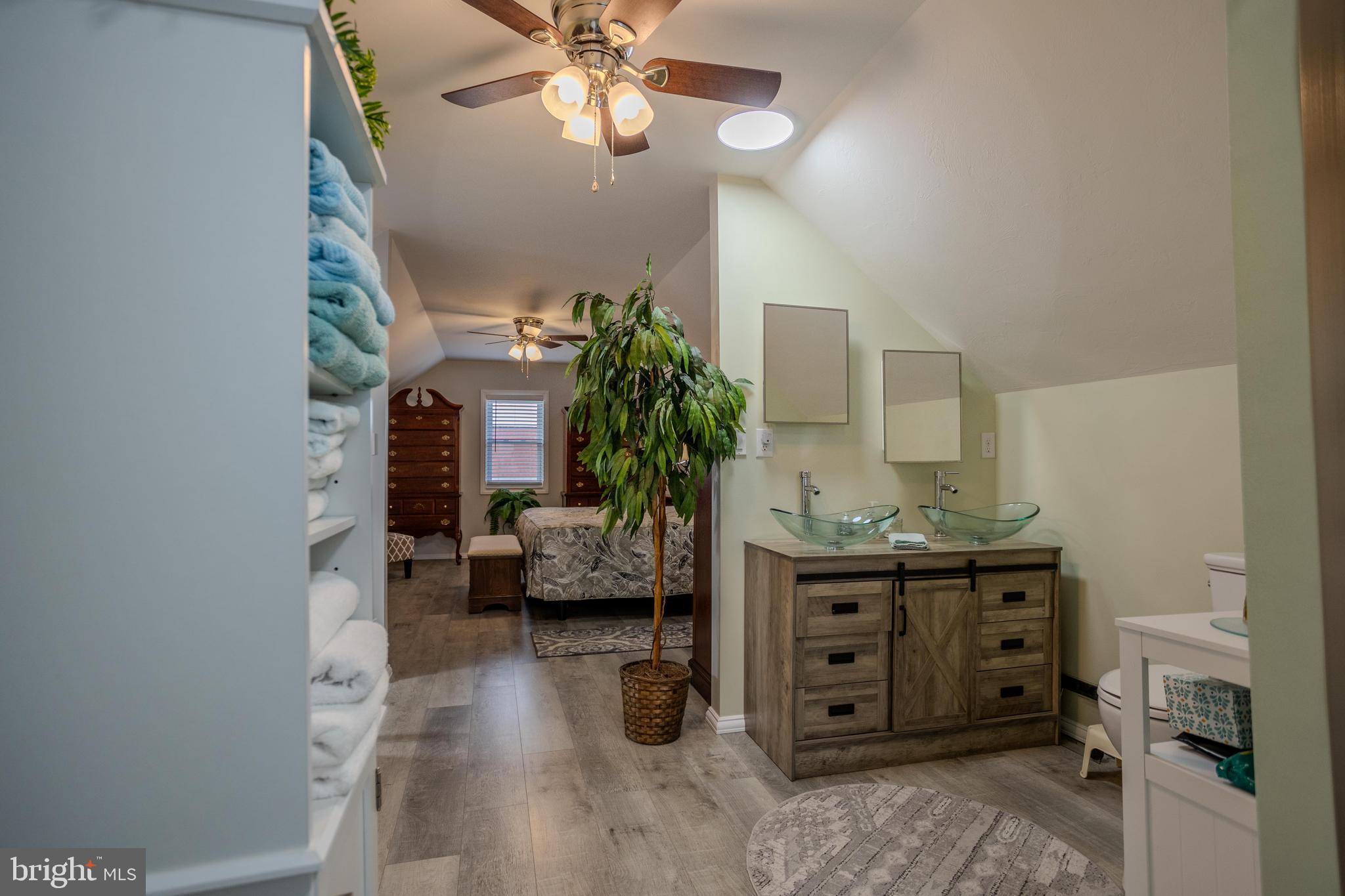 328 West Elm Avenue Hanover, PA 17331 - Photo 38 of 56