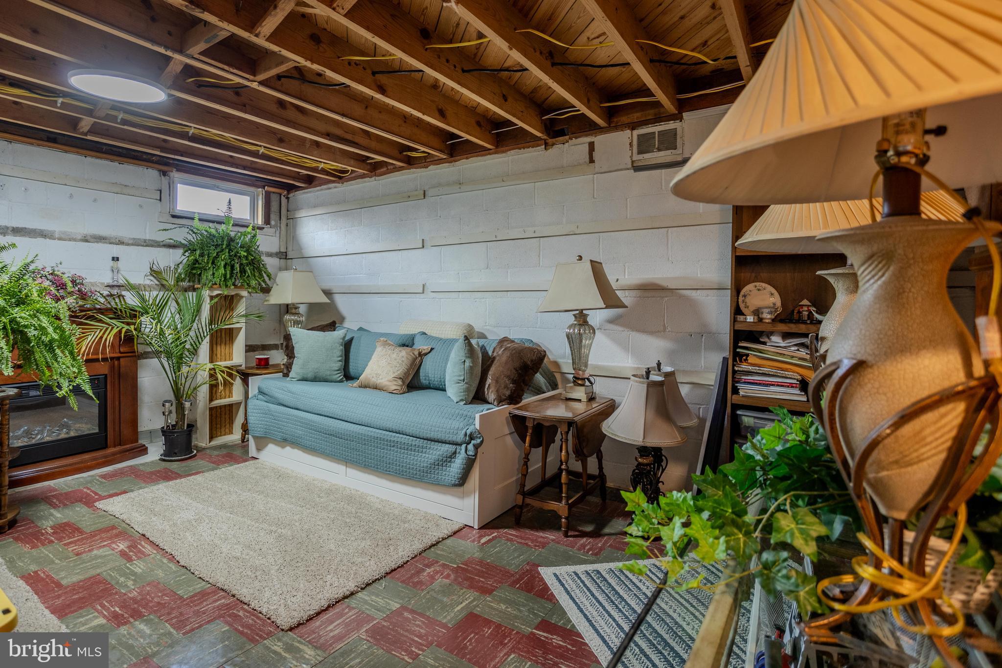 328 West Elm Avenue Hanover, PA 17331 - Photo 44 of 56