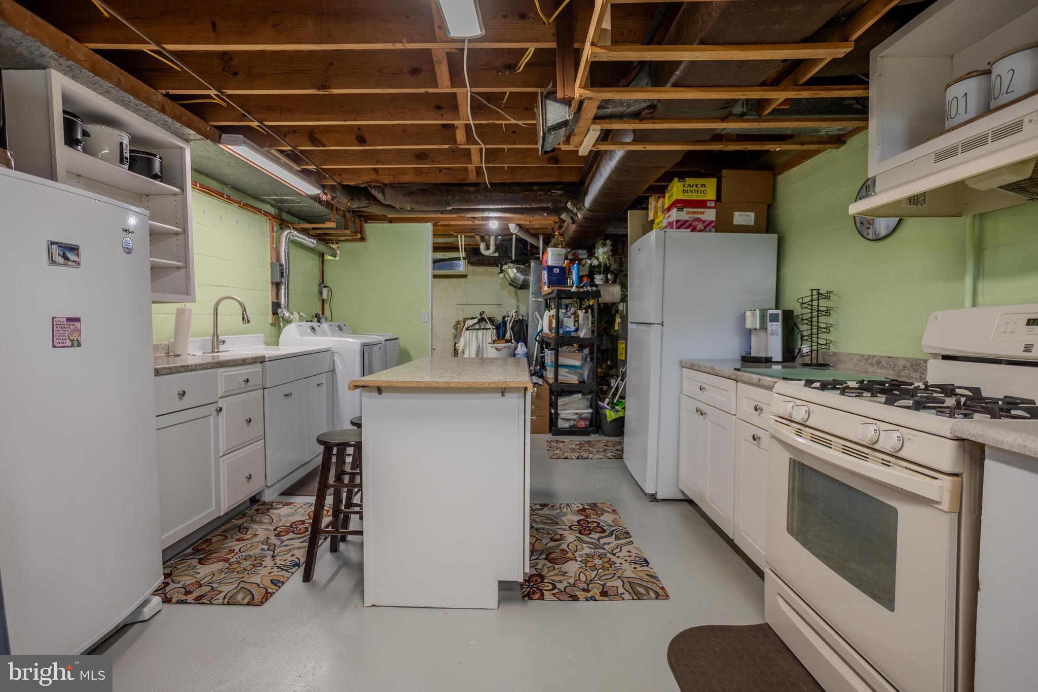 328 West Elm Avenue Hanover, PA 17331 - Photo 46 of 56