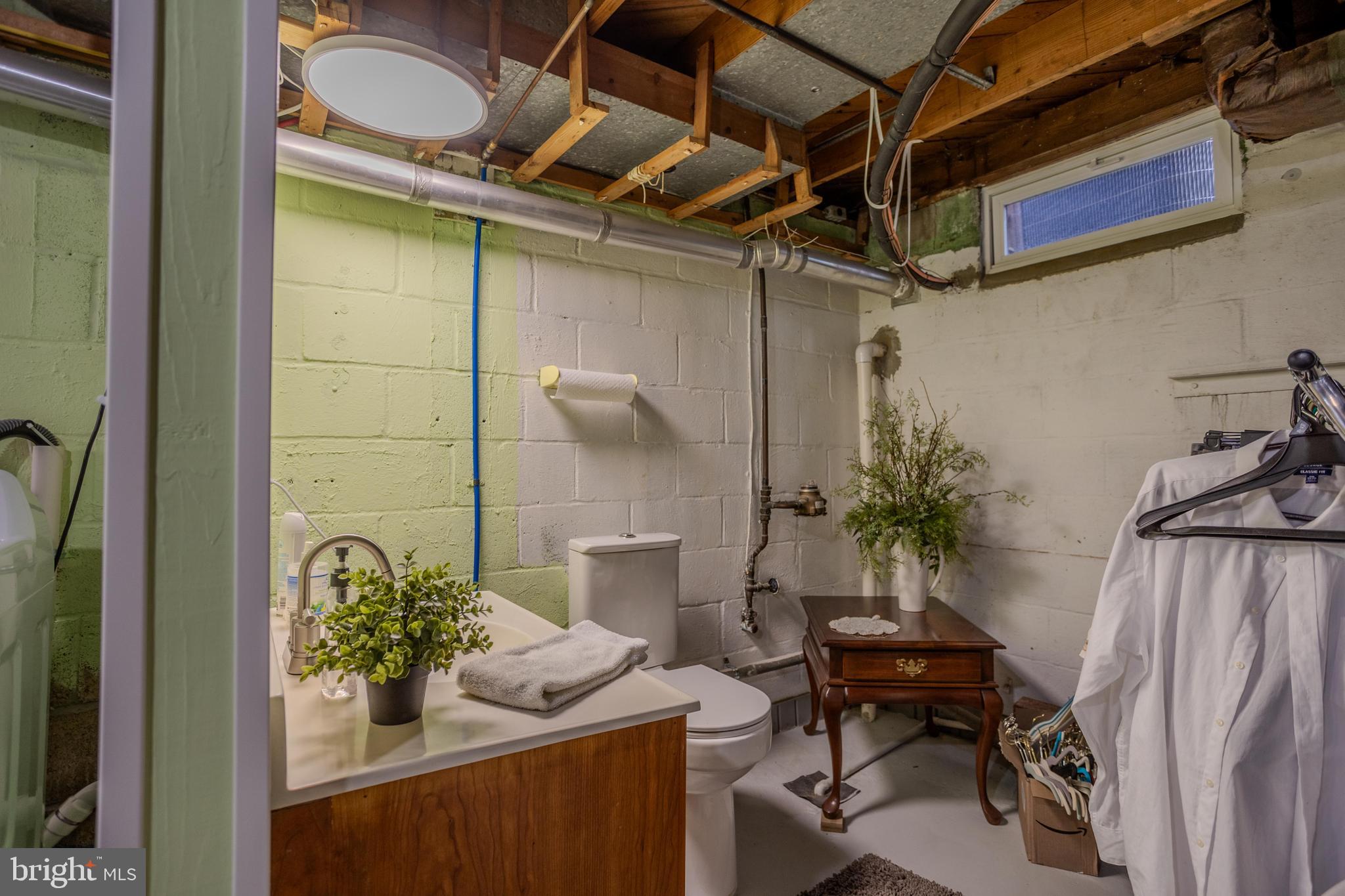 328 West Elm Avenue Hanover, PA 17331 - Photo 49 of 56