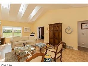 1733 Richmond Road Lyndhurst, OH 44124 - Photo 12 of 19