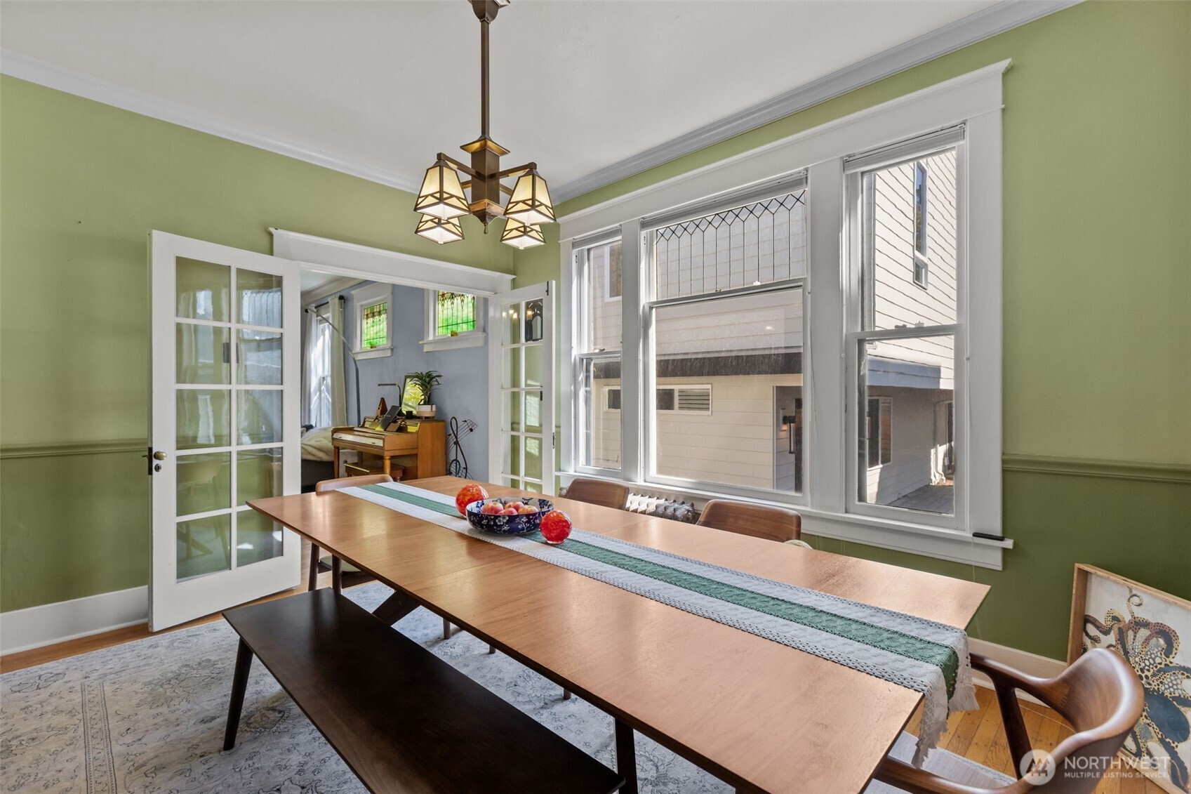 1609 North 50th Street Seattle, WA 98103 - Photo 9 of 36 Gallery Image 9