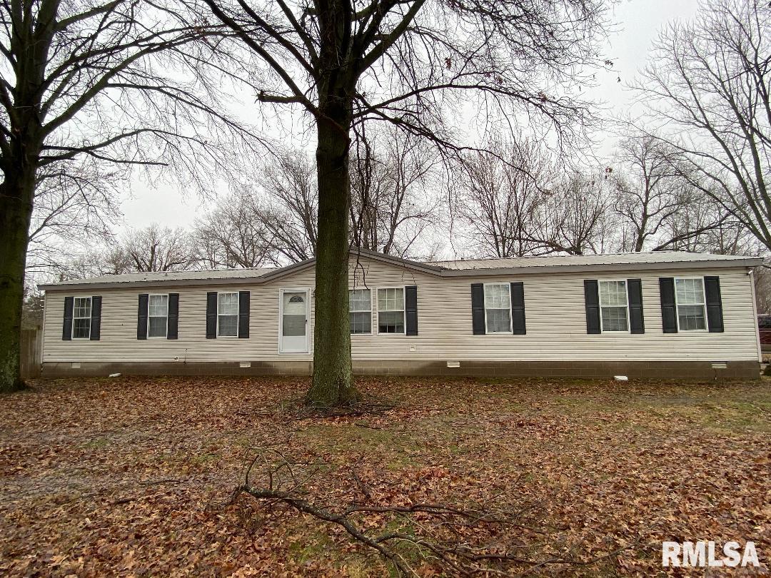 19131 Boulder Road Carlyle, IL 62231 - Photo 1 of 19