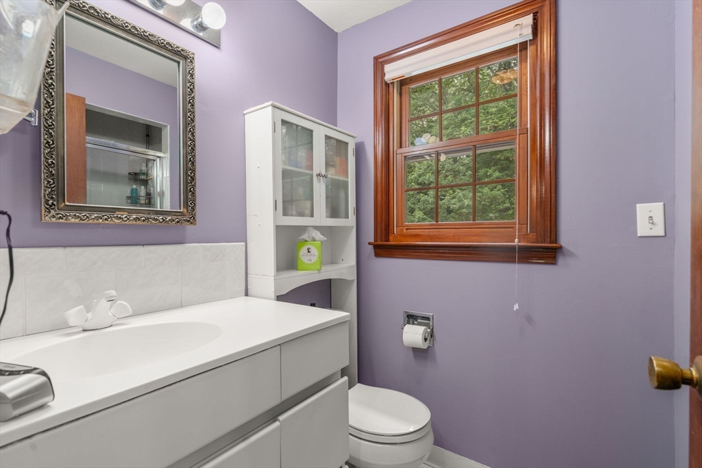 11 Bacon Road Framingham, MA 01701 - Photo 20 of 30