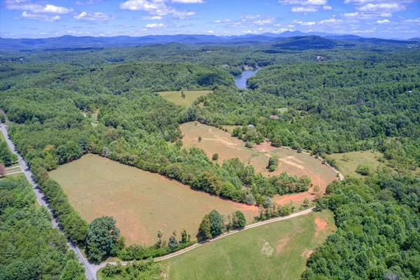 $749,900 | 3718 Hardy Road, Hardy, VA 24101