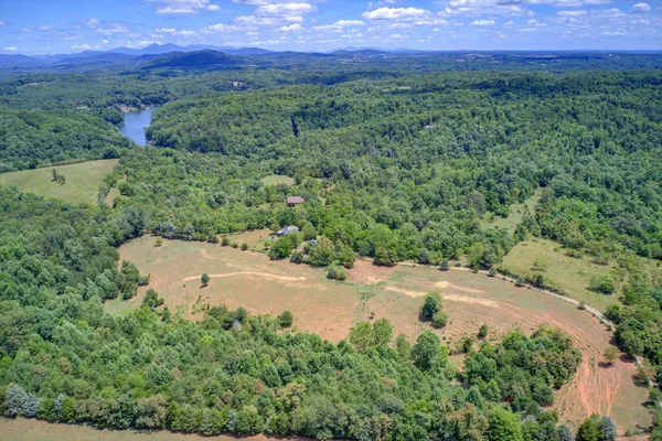 $749,900 | 3718 Hardy Road, Hardy, VA 24101