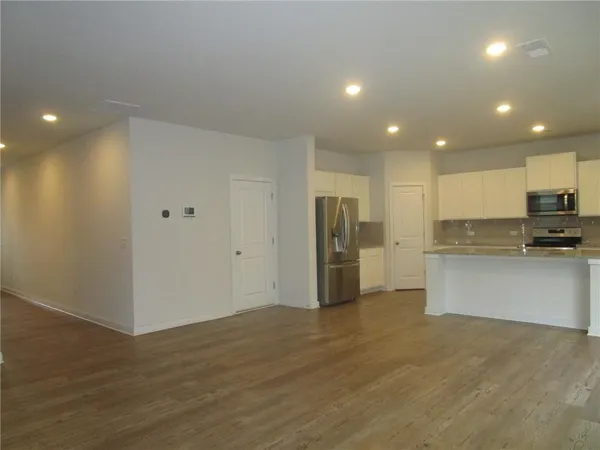 $2,500 | 5169 Union Heights Way, Flowery Branch, GA 30542