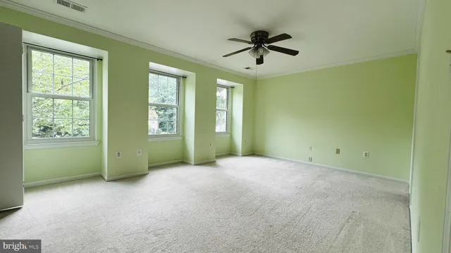 $3,100 | 3950 Collis Oak Court, Fairfax, VA 22033