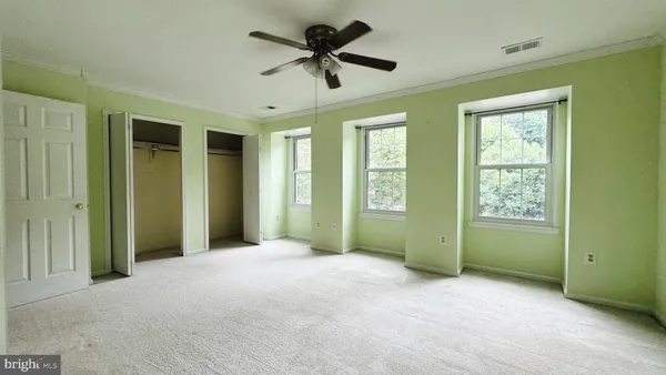 $3,000 | 3950 Collis Oak Court, Fairfax, VA 22033