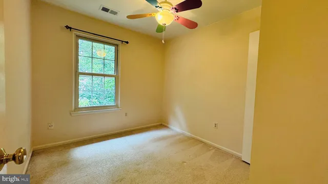 $3,100 | 3950 Collis Oak Court, Fairfax, VA 22033