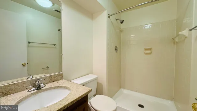 $3,100 | 3950 Collis Oak Court, Fairfax, VA 22033