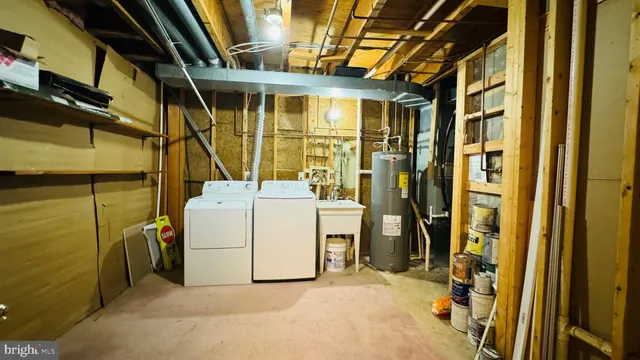 $3,100 | 3950 Collis Oak Court, Fairfax, VA 22033