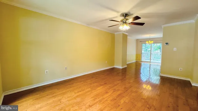 $3,100 | 3950 Collis Oak Court, Fairfax, VA 22033