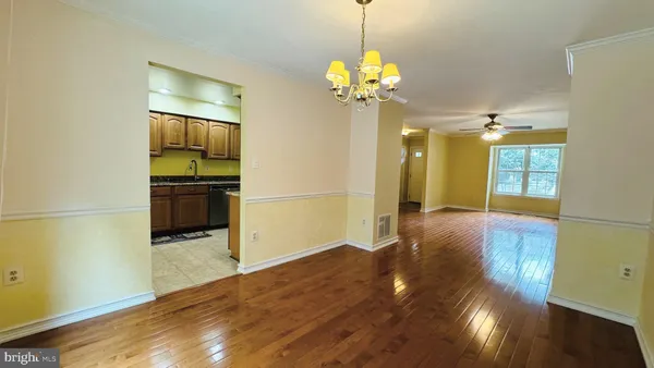 $3,000 | 3950 Collis Oak Court, Fairfax, VA 22033