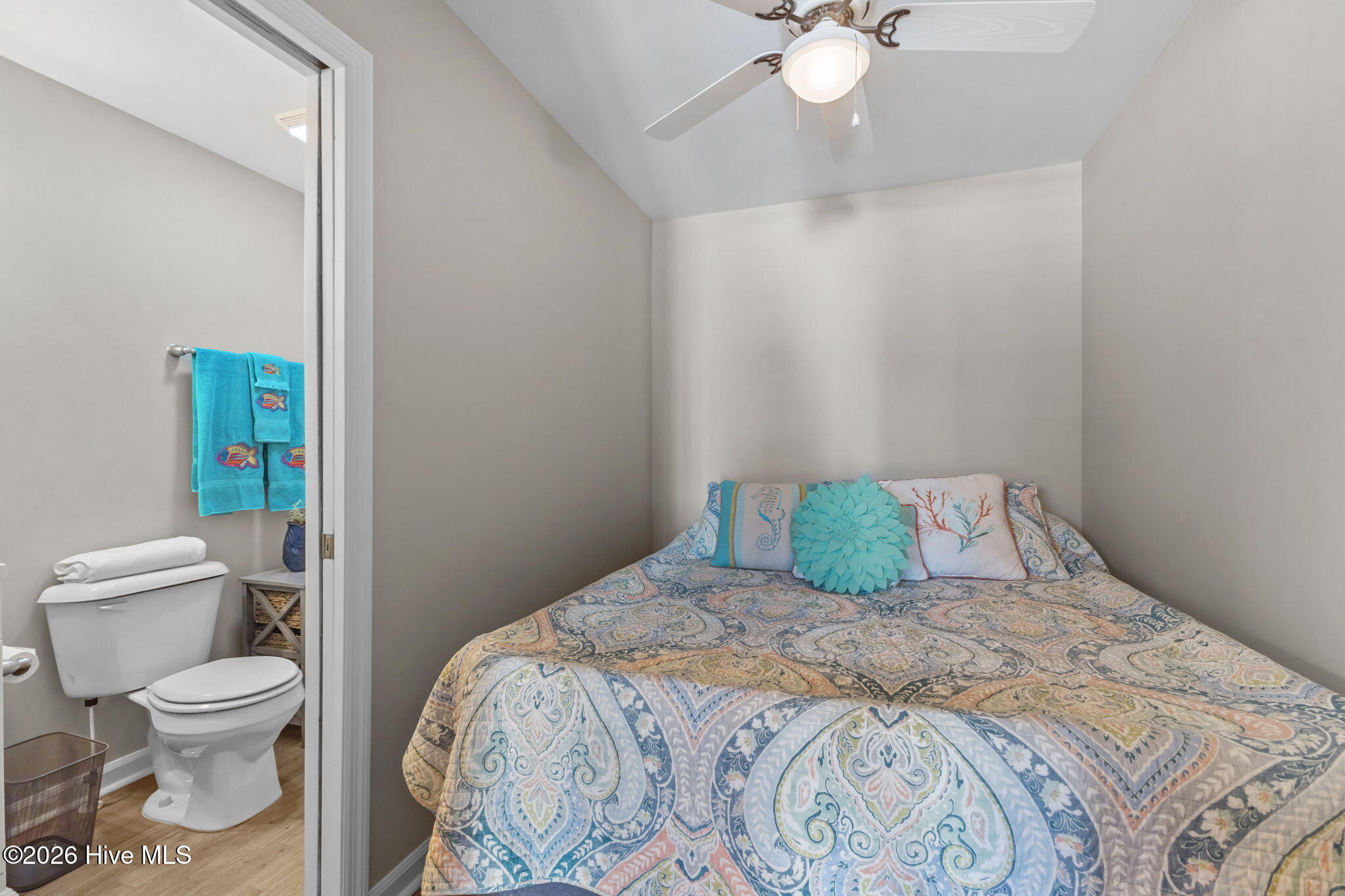 2401 West Fort Macon Road, Unit 136 Atlantic Beach, NC 28512 - Photo 10 of 39 7-web-or-mls-1S3A4928