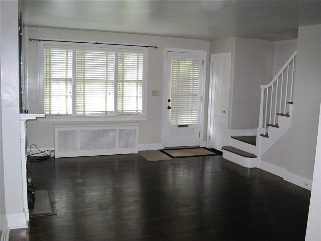 402 Olympia Road Pittsburgh, PA 15211 - Photo 2 of 25