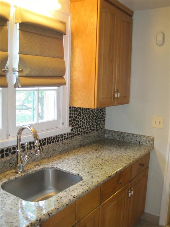 402 Olympia Road Pittsburgh, PA 15211 - Photo 6 of 25