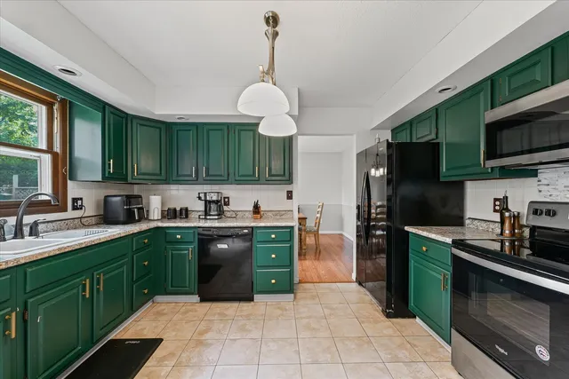 $299,900 | 805 East Shurts Street, Urbana, IL 61801