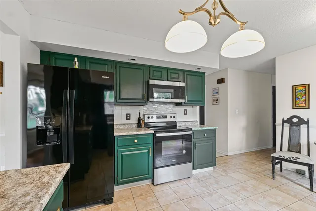 $299,900 | 805 East Shurts Street, Urbana, IL 61801