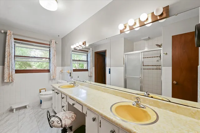 $299,900 | 805 East Shurts Street, Urbana, IL 61801