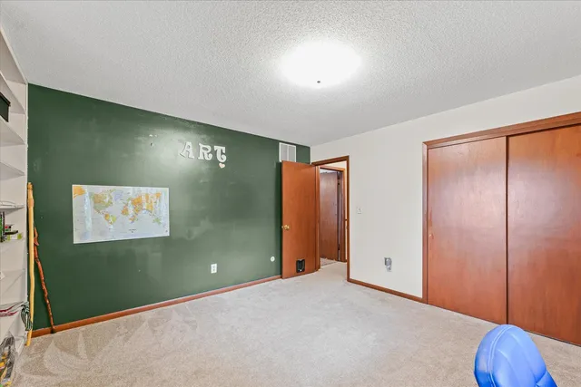 $299,900 | 805 East Shurts Street, Urbana, IL 61801