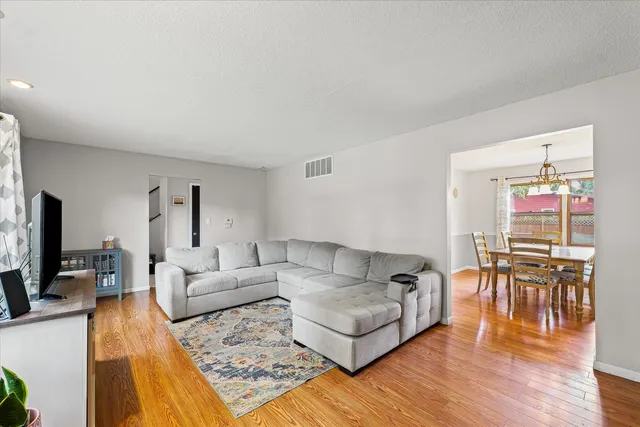 $299,900 | 805 East Shurts Street, Urbana, IL 61801