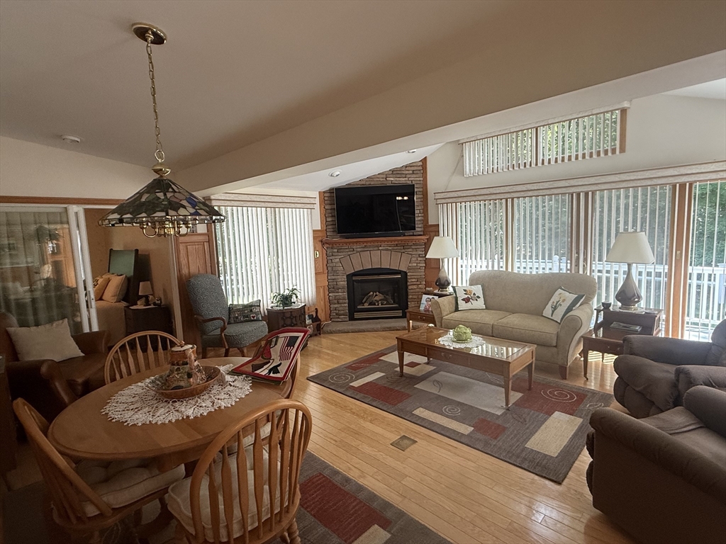 303 Blueberry Circle Middleboro, MA 02346 - Photo 12 of 36