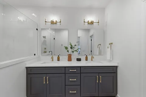 $749,999 | 518 East Bend Drive, Nashville, TN 37209