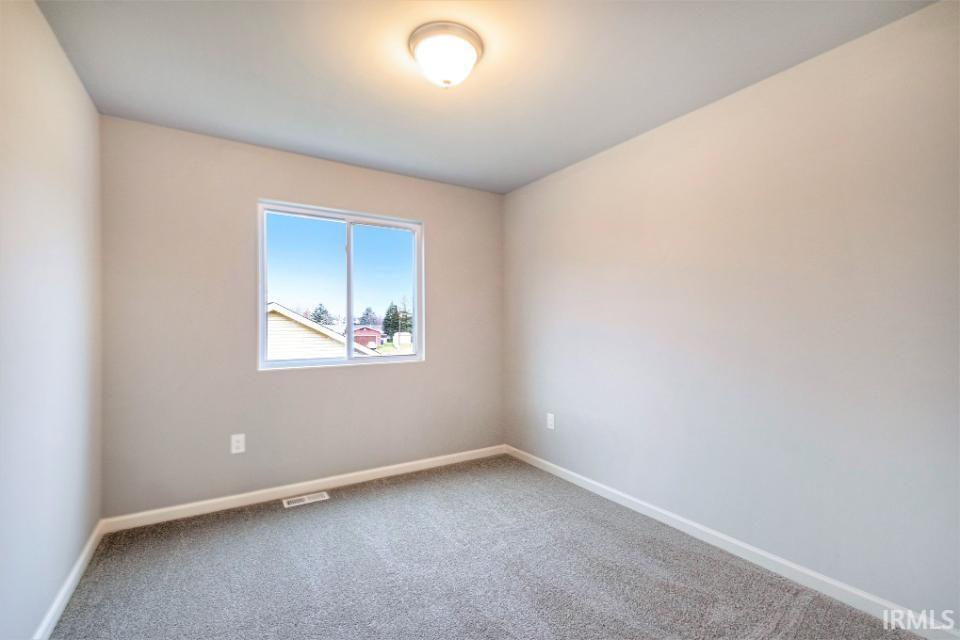 12997 Brick Road Granger, IN 46530 - Photo 12 of 25