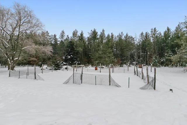 $195,000 | N7626 North Neitzel Drive, New Lisbon, WI 53950