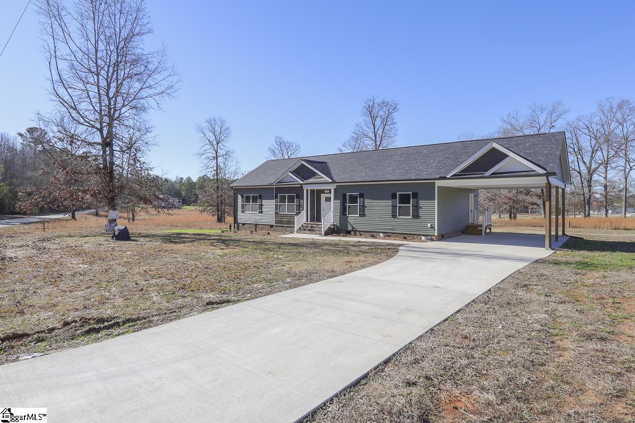 1039 Scurry Church Road Chappells, SC 29037 - Photo 3 of 49