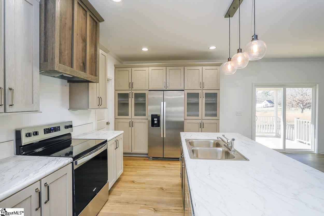 1039 Scurry Church Road Chappells, SC 29037 - Photo 10 of 49