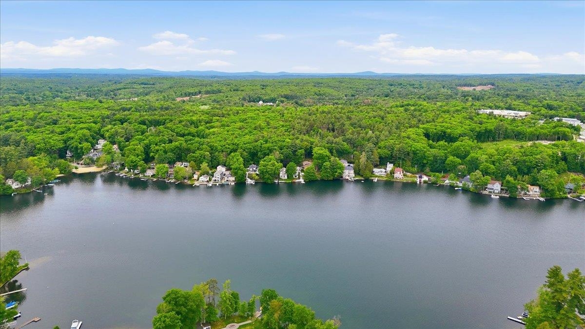 27 North Shore Road Windham, NH 03087 - Photo 13 of 20