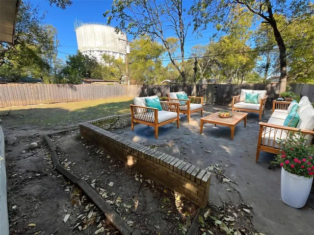 $1,749 | 2609 Costa Mesa Drive, Dallas, TX 75228