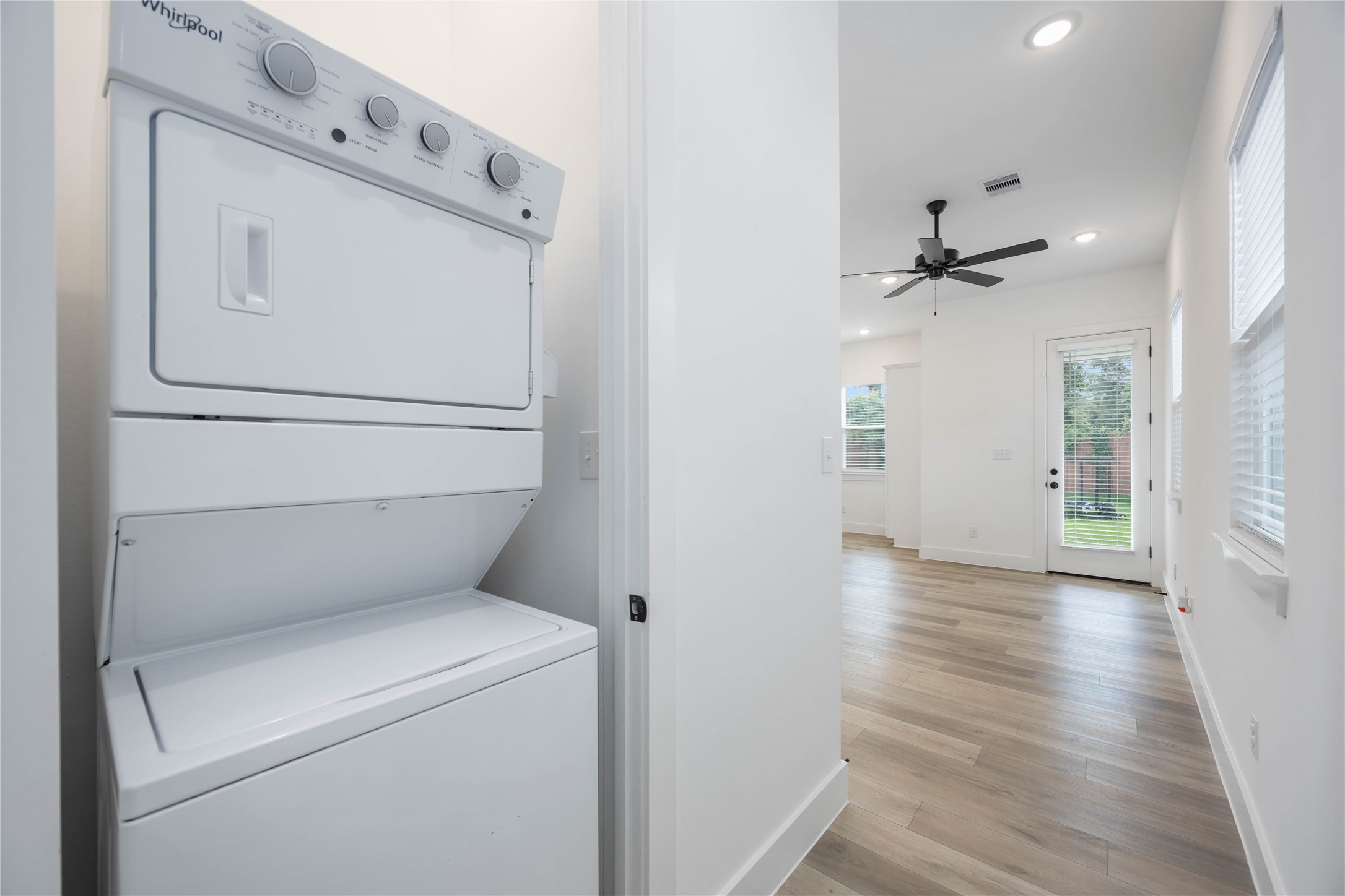 8508 Wileyvale Road, Unit B Houston, TX 77016 - Photo 11 of 23