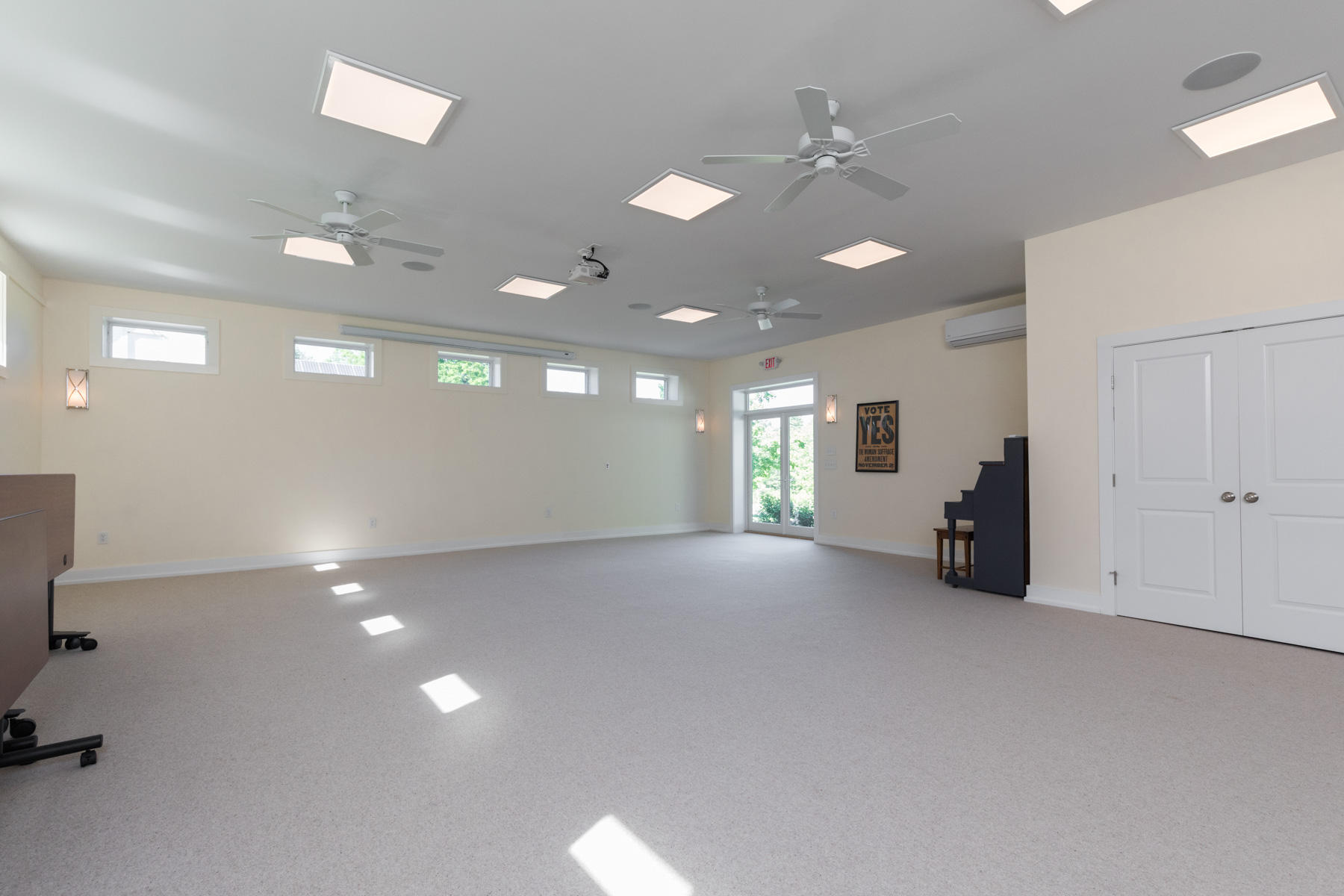 243 Knights Pond Road South Berwick, ME 03908 - Photo 43 of 47 Conf. Center - First Fl Main Room