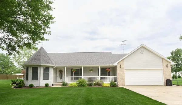 $324,900 | 532 Clinton Boulevard, Bunker Hill, IN 46914
