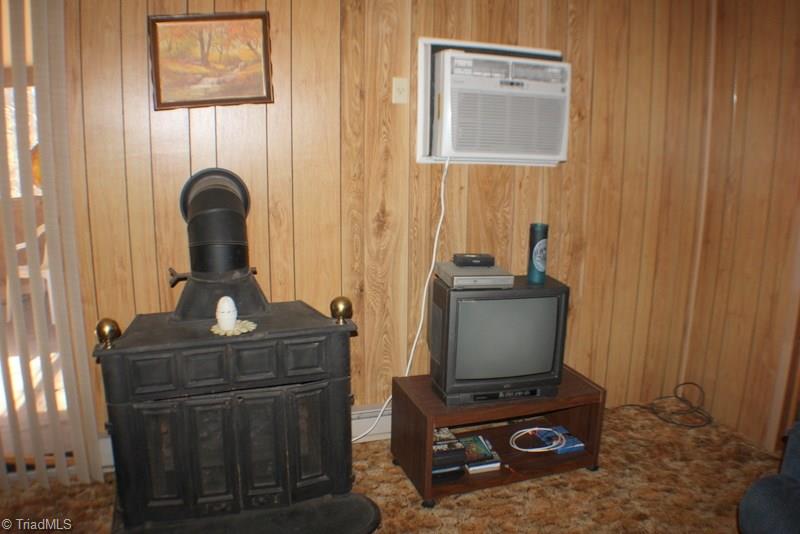 1036 Lumber Plant Road Lowgap, NC 27024 - Photo 13 of 30 Gallery Image 13