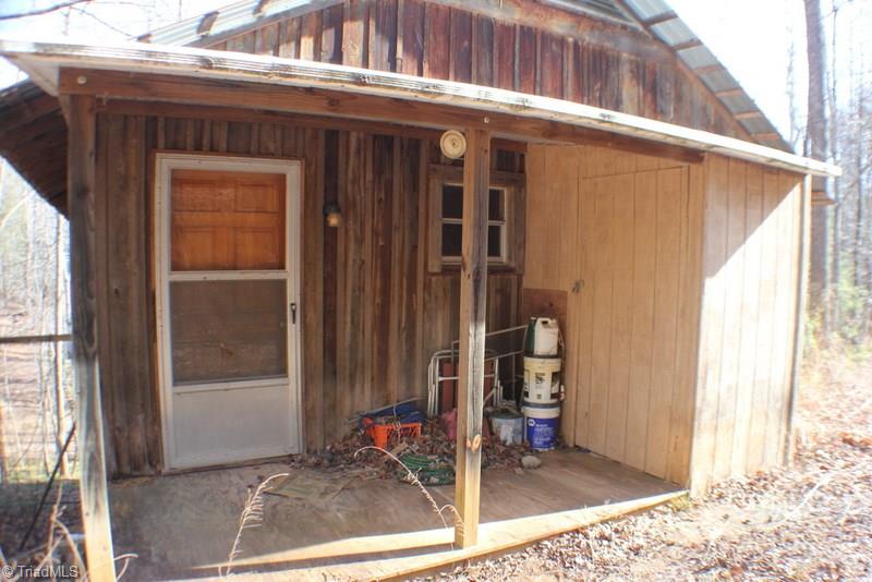 1036 Lumber Plant Road Lowgap, NC 27024 - Photo 4 of 30 Gallery Image 4