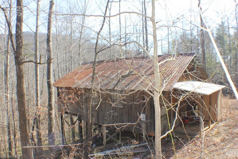 1036 Lumber Plant Road Lowgap, NC 27024 - Photo 5 of 30 Gallery Image 5