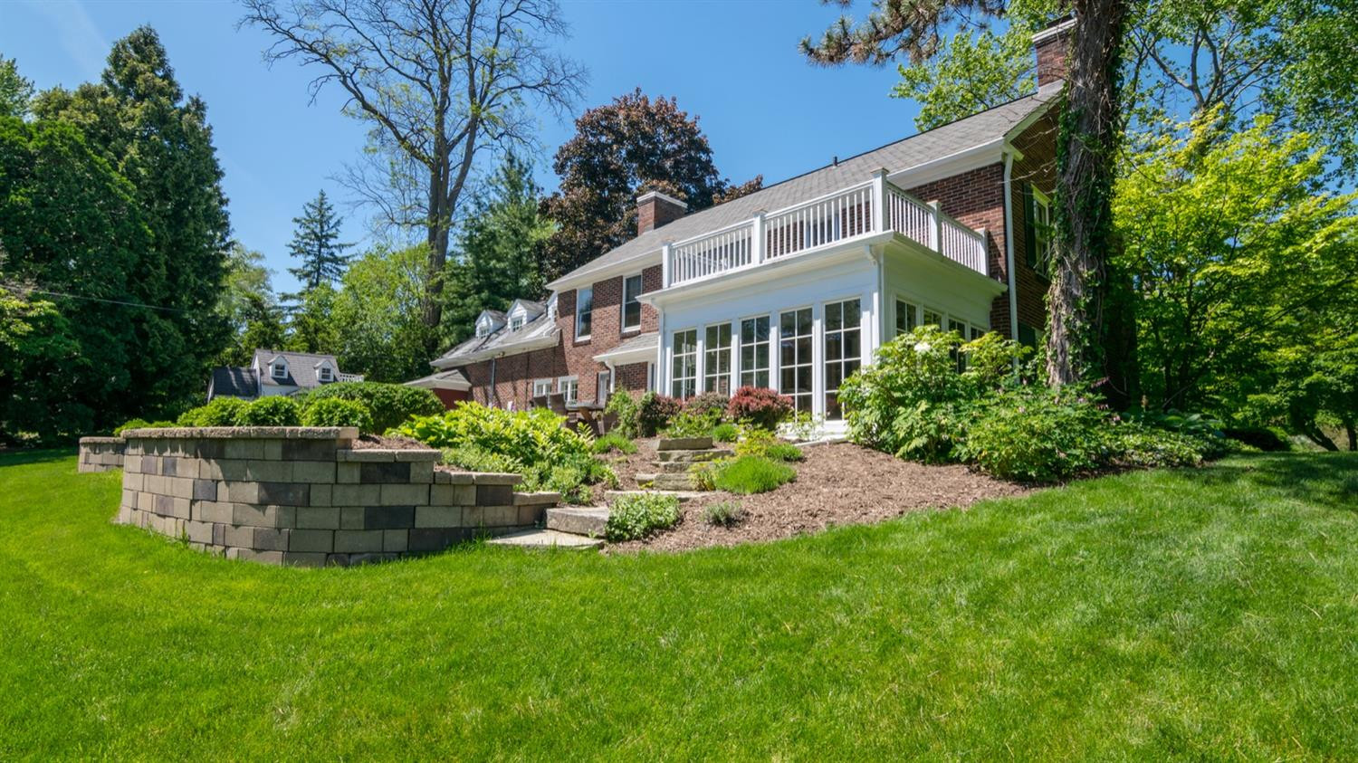 2124 Tuomy Road Ann Arbor, MI 48104 - Photo 9 of 93 Photo 9
