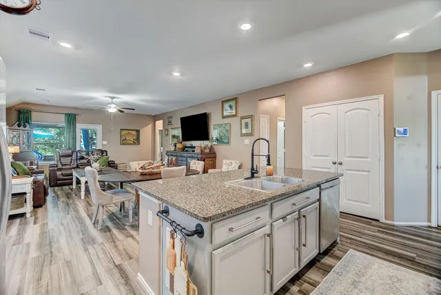 $319,900 | 15931 Boom Drive, Crosby, TX 77532