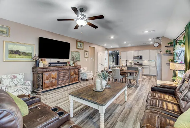 $319,900 | 15931 Boom Drive, Crosby, TX 77532